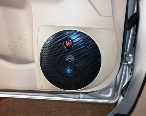 欧卡改装网,改装案例,丰田锐志改装音响