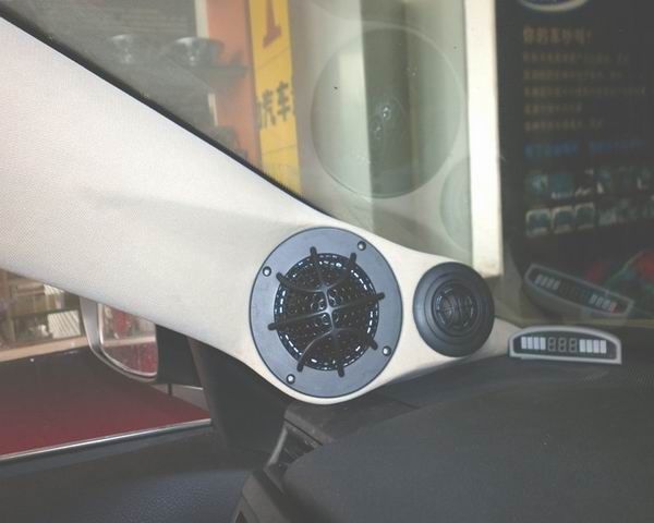 欧卡改装网,改装案例,丰田锐志改装音响