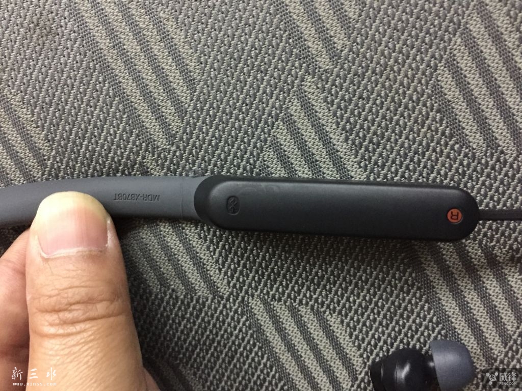 卖美亚海淘回来的sony XB70bt蓝牙耳机