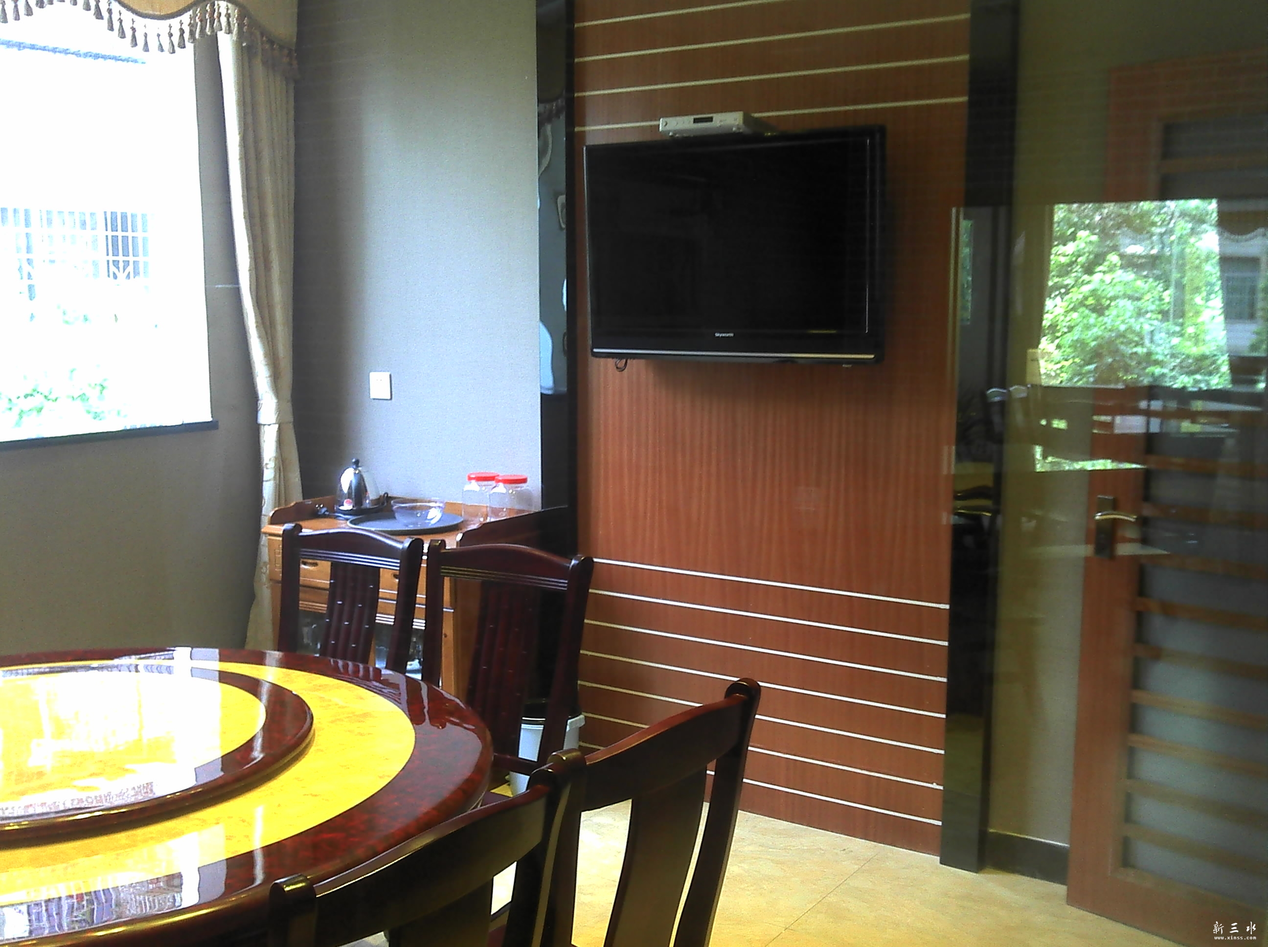 2011-08-14_12-36-39_998.jpg