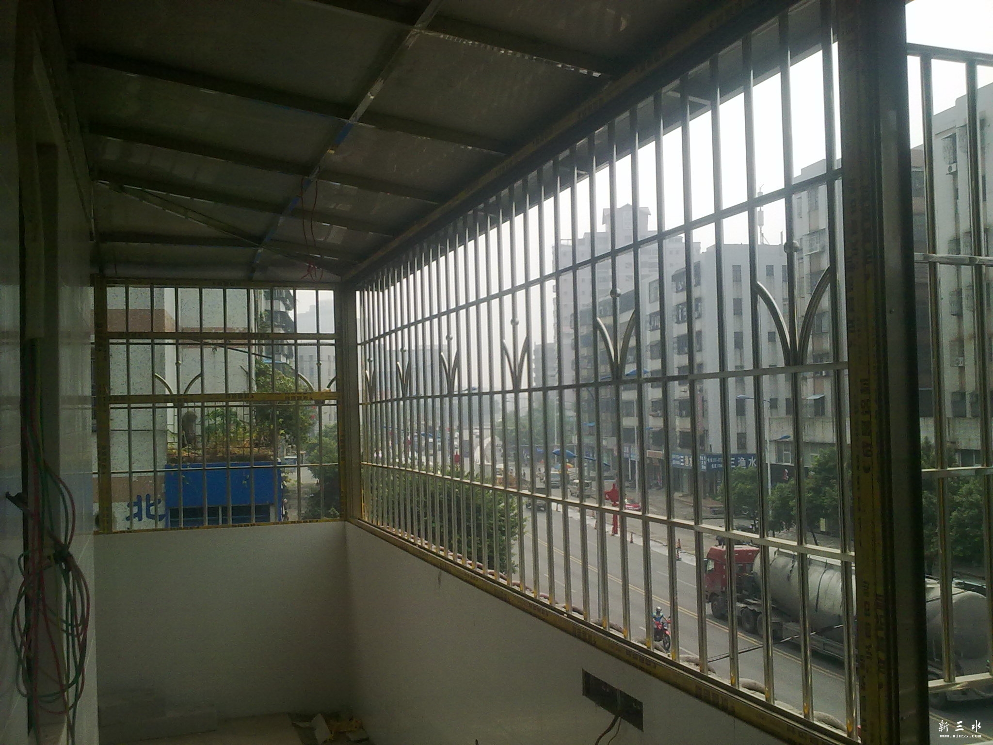 �̘I����̨����ǰ��Զ��