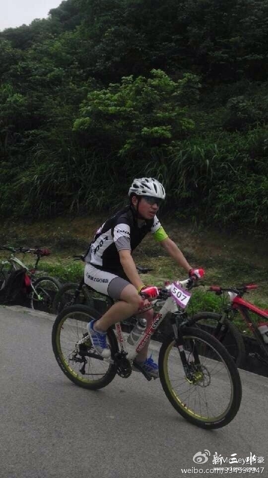 QQ图片20130524220948.jpg