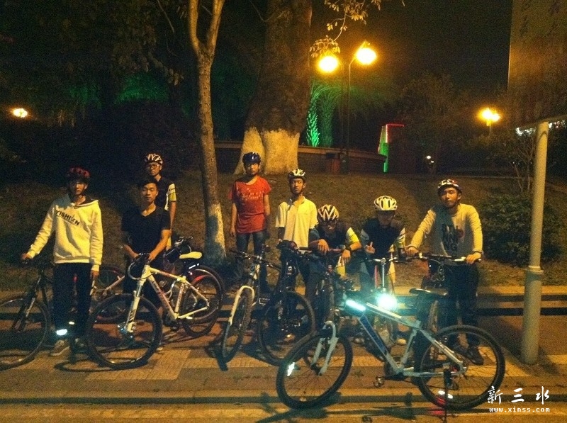 QQ图片20130524222531.jpg