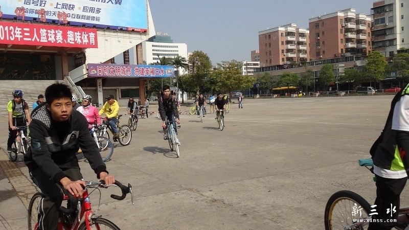 QQ图片20130524224013.jpg