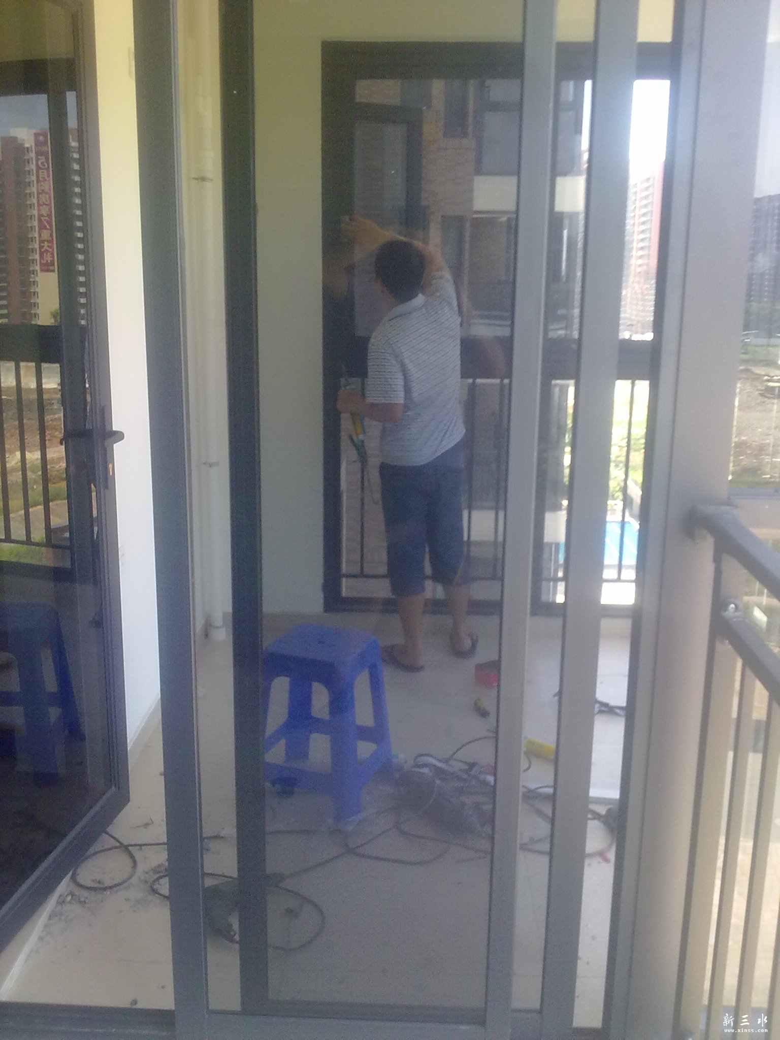 ��װ����