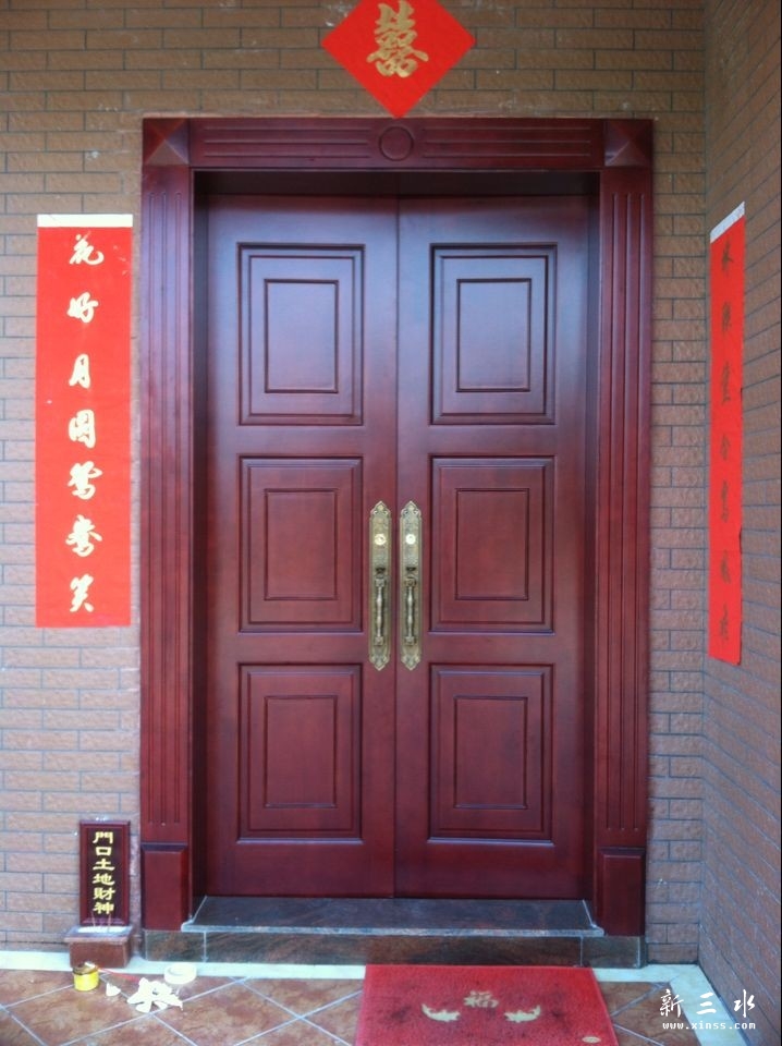 ˫����ľ��