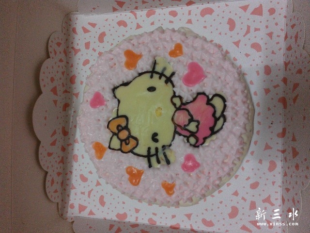 HELLO KITTY冻芝士蛋糕.jpg