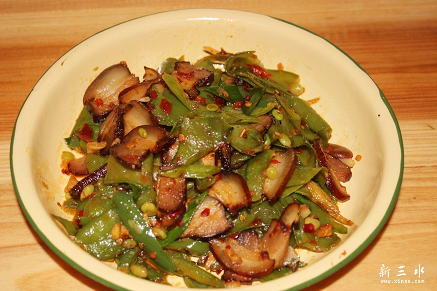 腊肉炒荷兰豆