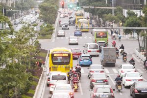 ���°�߷��ڹ㺣���ͬ��·��ʱ������ӵ�¡�/��ɽ�ձ����� �ź�|��