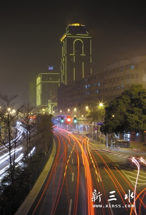 3��17�գ������ڹ㺣�����ʻ���������ƹ����������Ļ��ߡ�