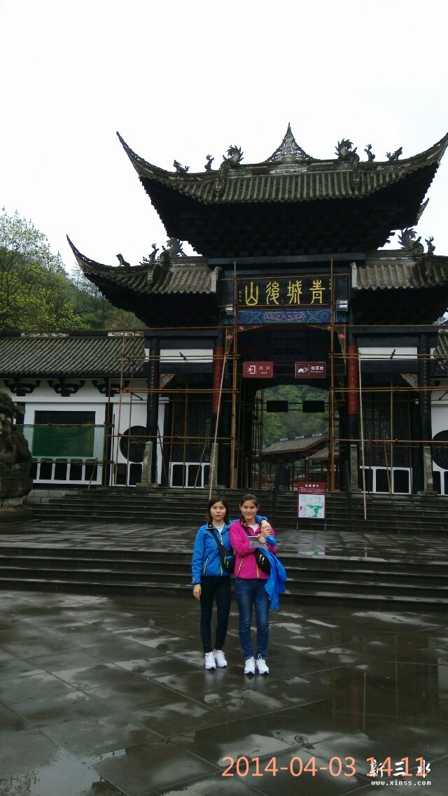 �����ʱ������·�����ڵ������ɽ��ɽ������~~һ�³�����ˤ��һ�ӣ�NND����Ҫ��ô������������!�ҵ�ƨ�� ...