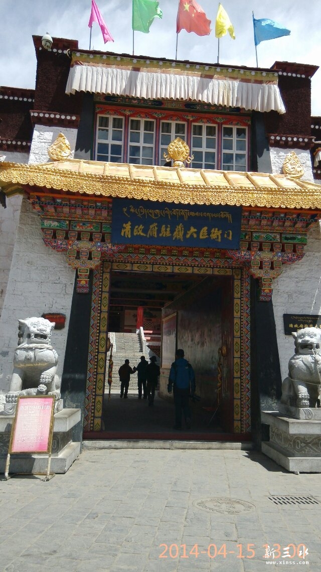 ������פ������