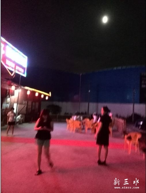 鱼香食府（夜）2.jpg