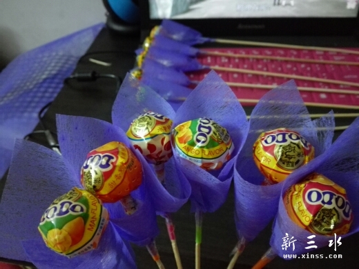 135655cf0ff10eu16qdzs8.jpg