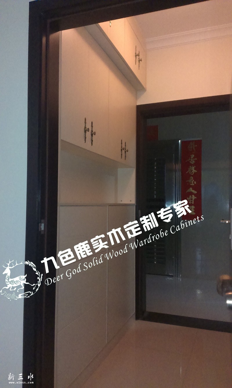 进门鞋柜，时代城的业主们，一看就知道吧，颜色板材规格任选