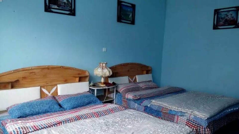 ��¿֮����������  http://t.qq.com/lv0891?mode=0&  СӰ15289113434΢��