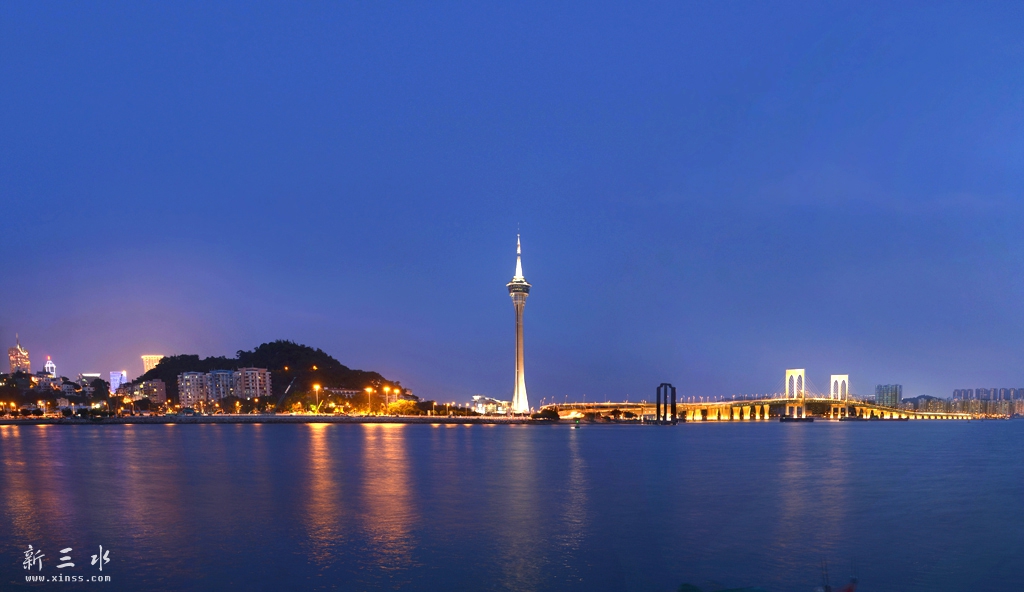 DSC_9700A.jpg