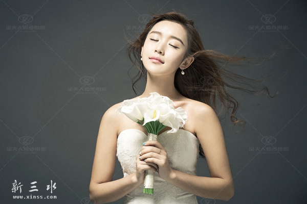 个性韩式婚纱照