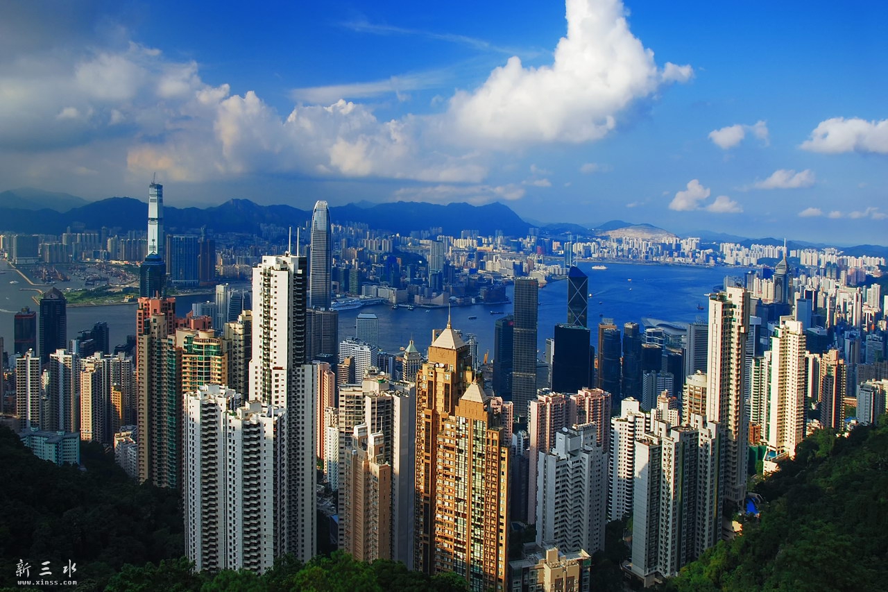 215850r41uux1b6wp9ug1v.jpg
