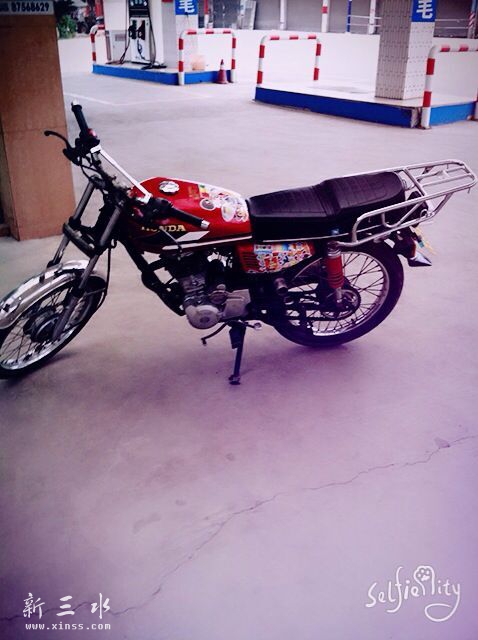 AA44.jpg