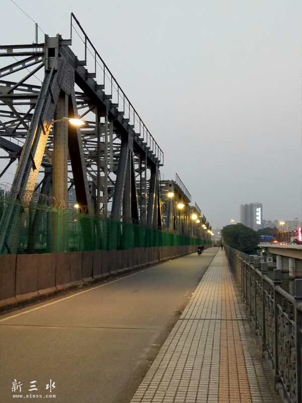 �齭�ţ�������ʱ���䣬һ�ζ������ˣ������