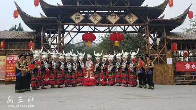 ��߳�ˮ������ɫ