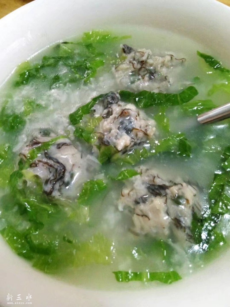 发菜鲮鱼丸生菜粥