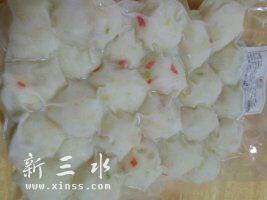 手打纯墨鱼丸，成百蚊一斤。