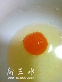 自己整的咸乌鸡蛋，都几靓
