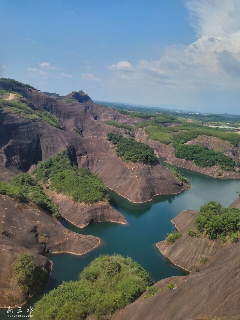 ��������ɽ