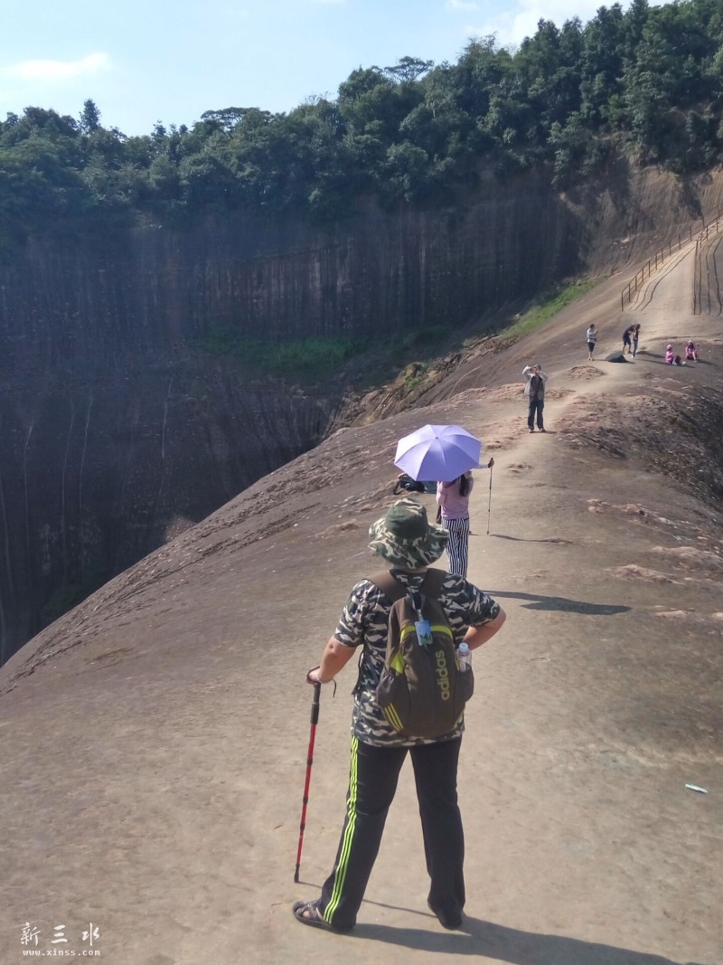 Ӣ��Ů����װBB