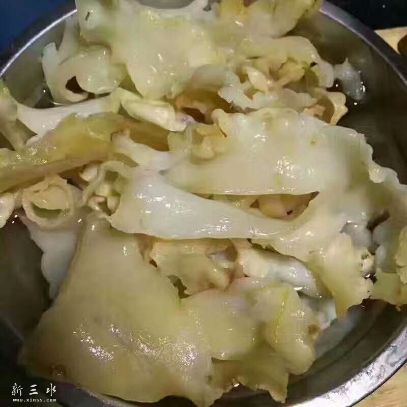 花胶，最好在食用时避免与一些寒凉的食物共同食用，比如空心菜、黄瓜等蔬菜，饭后也不应该马上饮用一些像汽 ...
