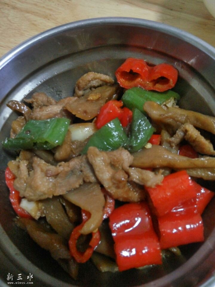 潮州萝卜干炒梅花桩土猪肉