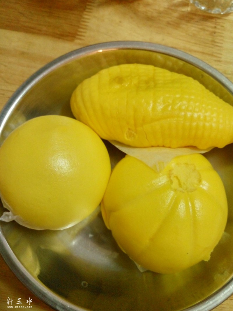 南瓜玉米包
