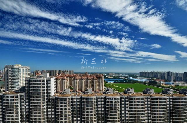 433c0002bc10e9dca1c0.jpg