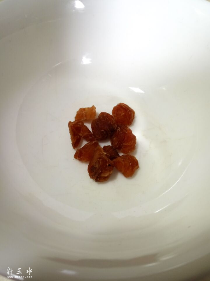 高州生嗮原粒元肉