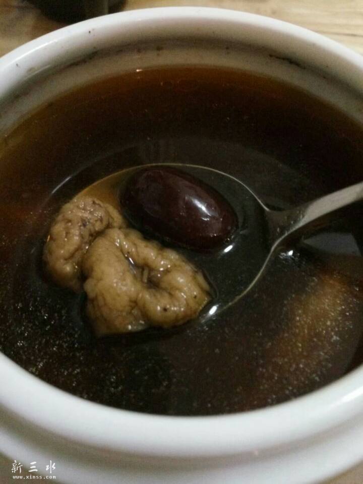 天麻黄精炖展肉