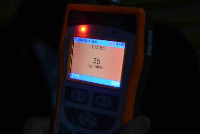 643.jpg