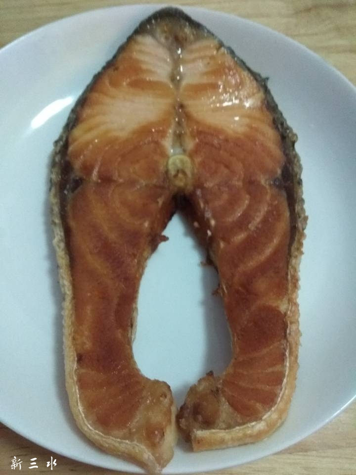 香煎三文鱼.jpg