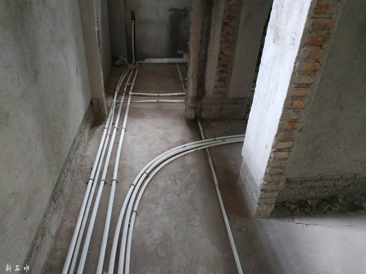 微信图片_20180815232658.jpg