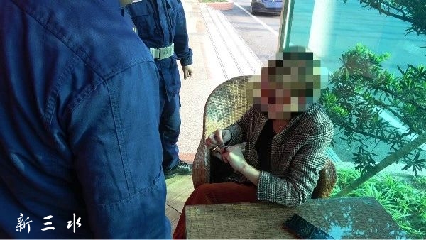 4664edd2d39ce3220d9c229bdb8b9cbf.jpg