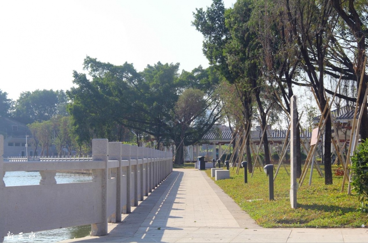 bca795bd8fdea836f32a56564edeab46.jpg