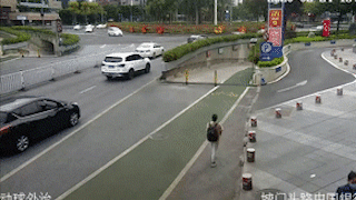 4b7bc506f3ad9ce15e75f0e0b0eb6ed5.gif