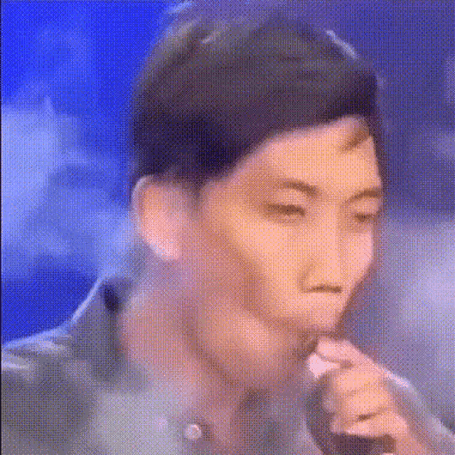 front2_0_lpMs4sRhgPiyXGY0z2774QHngucu.1616504914.gif