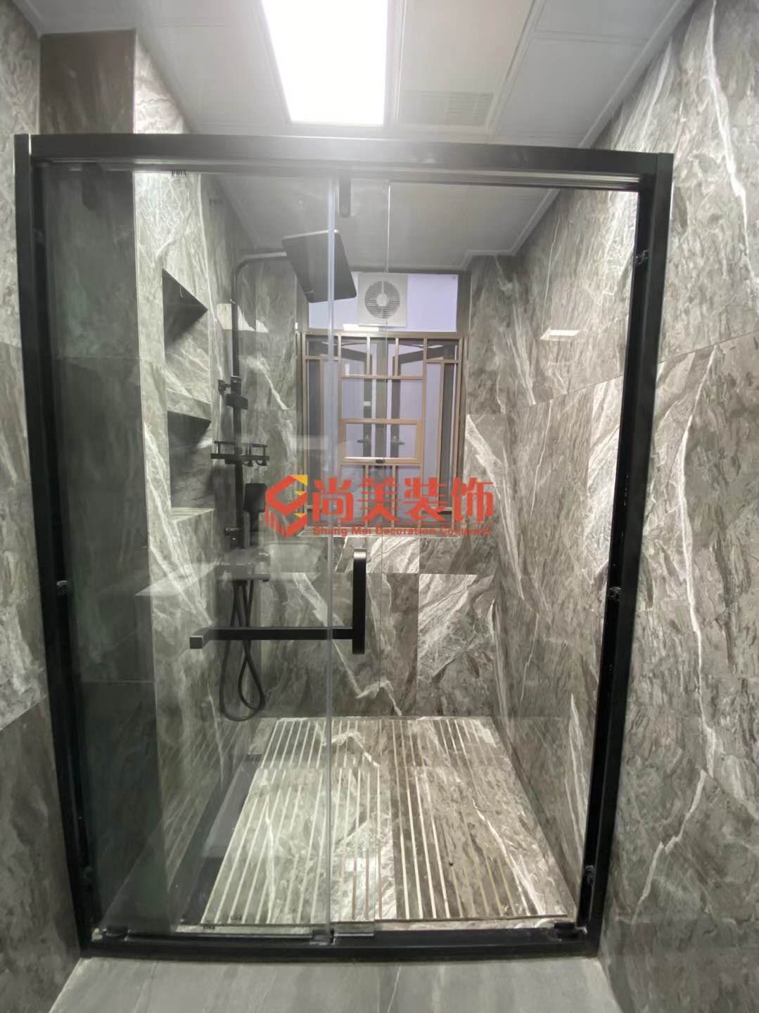 151902vlw8utg3dmeu81e3.jpg