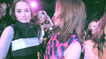 8013f281c58e4e027edbbab5224dbb9b.gif