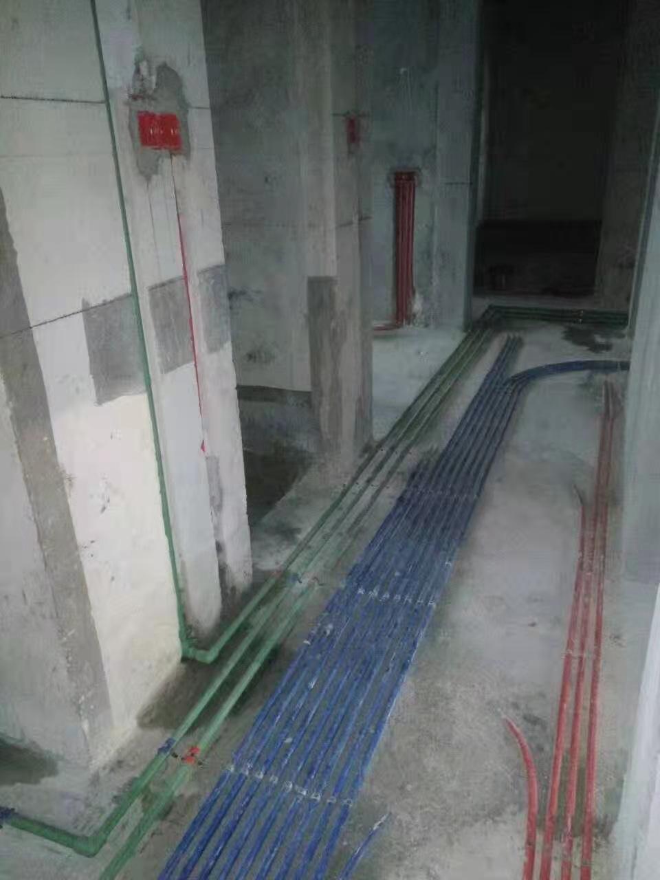 235543jm5n1zq0aznm150p.jpg