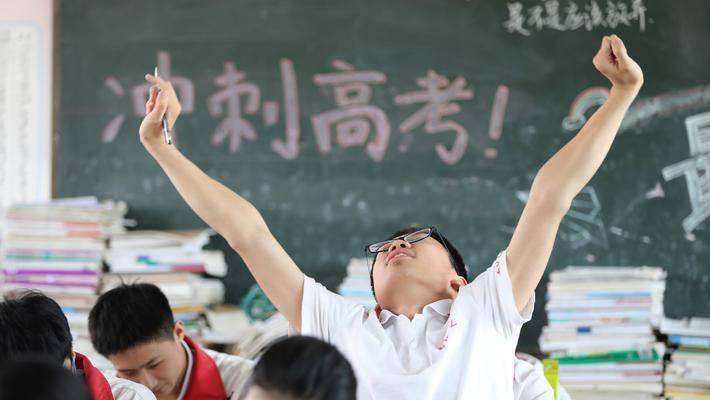 src=http___img.huxiucdn.com_article_cover_202007_06_144138596227.jpg_imageView2_.jpg
