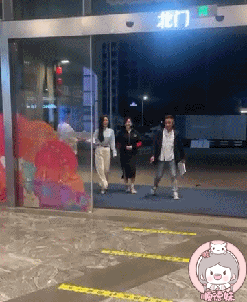 d930de2afaf12df4290adb702a4a420a.gif