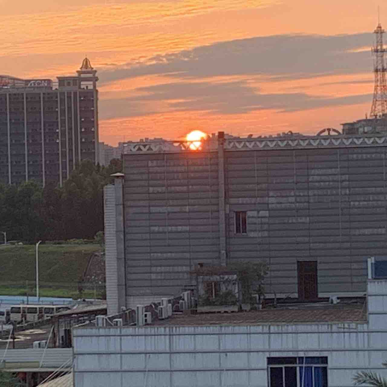 20220503150819front1_0_223026_FuFOvcJNsd0ByMhiVsnkTx73mQPR.jpg
